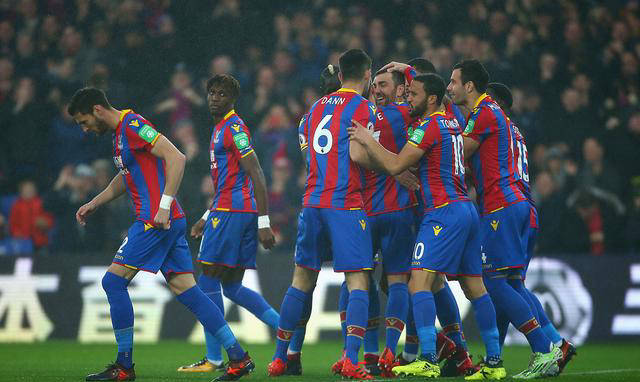 诺里奇城主场不敌水晶宫，保级希望渺茫