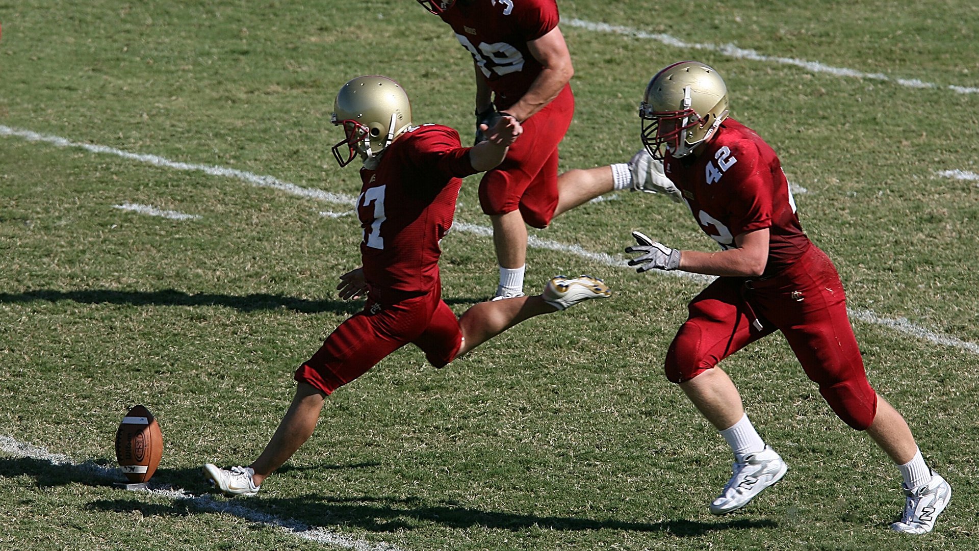 从NBA季后赛焦点战到伊拉克足球奇迹，竞技场上的唯一性启示