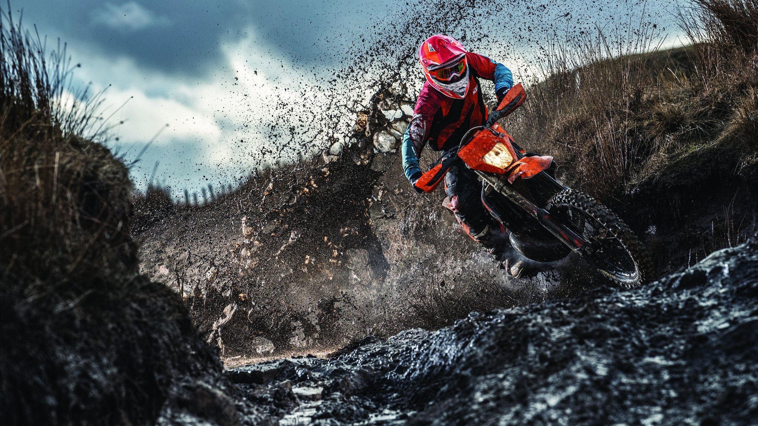 奥运周期关键战焦点战，南非带走乌拉圭，改写晋级格局